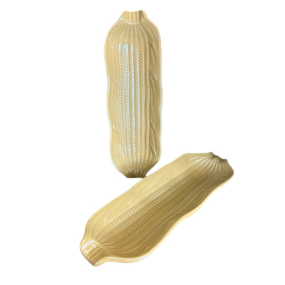Sorrento Wheat (Gold) by SIGNATURE Corn Dishes Set of 2 Corn on the Cob Holders